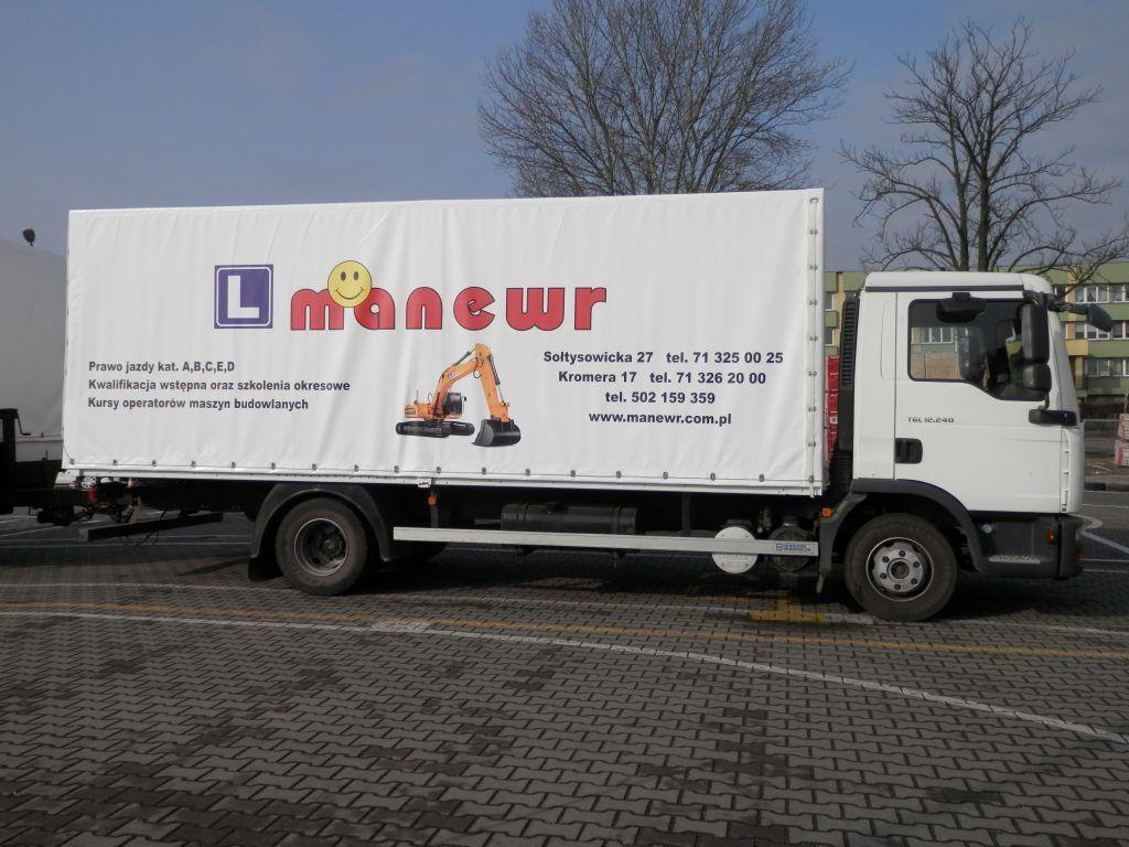 Prawo jazdy na ciężarówkę – sposób na rozwój zawodowy